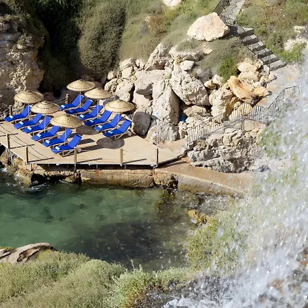 Club Atlantis מלון ספריהיסאר