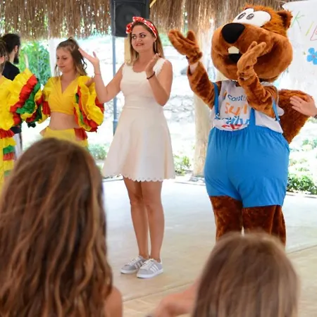 Club Atlantis 酒店