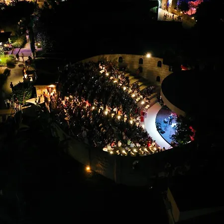 Club Atlantis