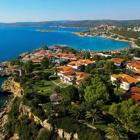 Club Atlantis Szálloda 5*