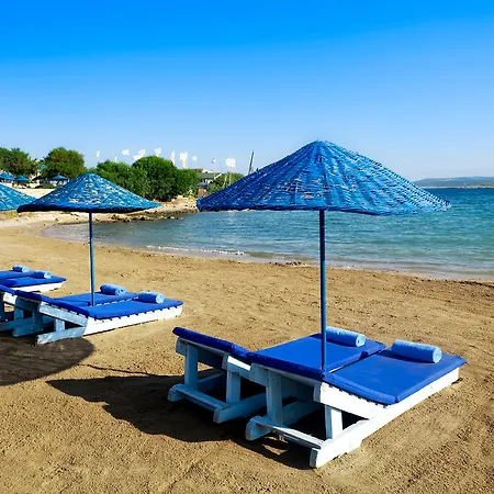 Club Atlantis Szálloda 4*