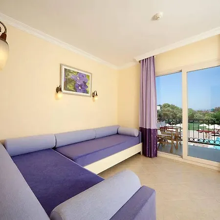 Hotel Club Atlantis 5*